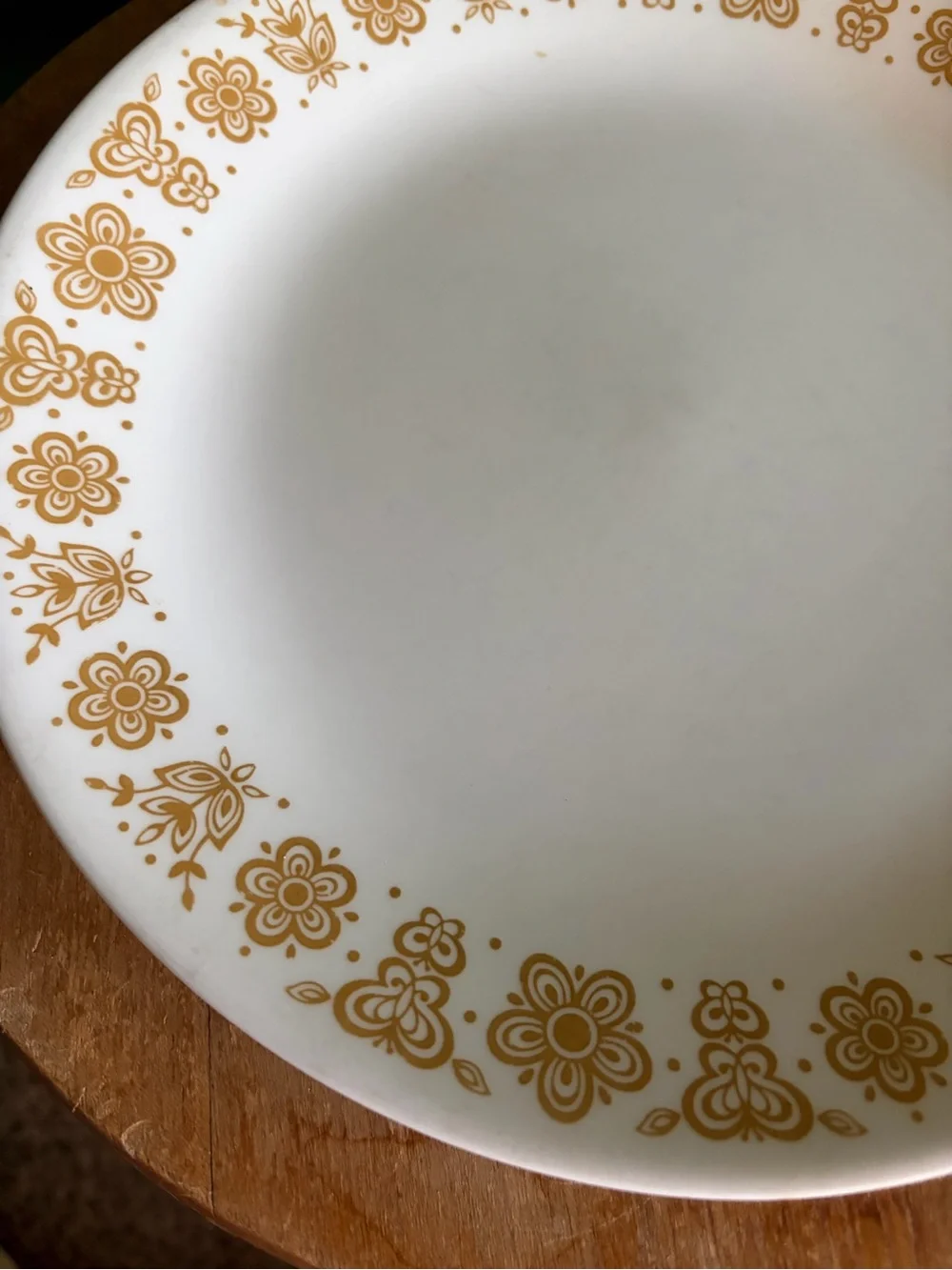 Vintage Corning Corelle Butterfly Gold 10.25